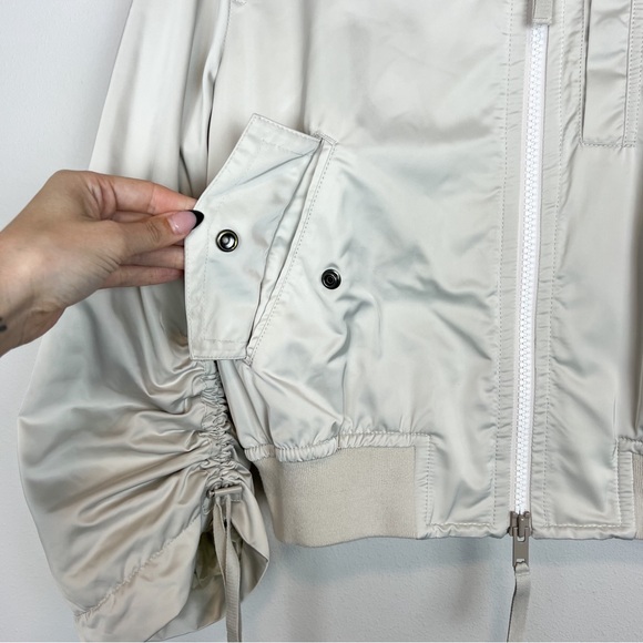 Vince Ruched Sleeve Satin Parachute Bomber Jacket Chalet Ivory Cream Size Small - Picture 11 of 16